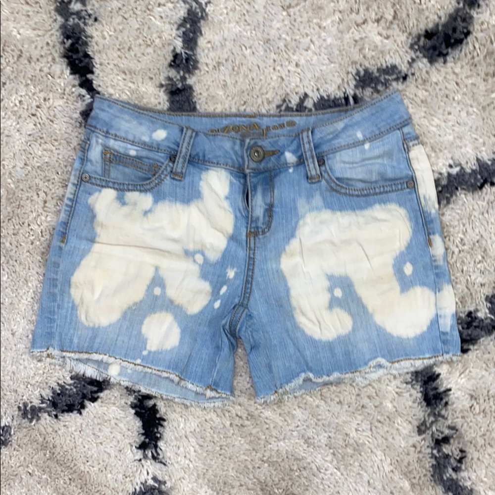 Arizona Jean Company Blue and White Jean Shorts